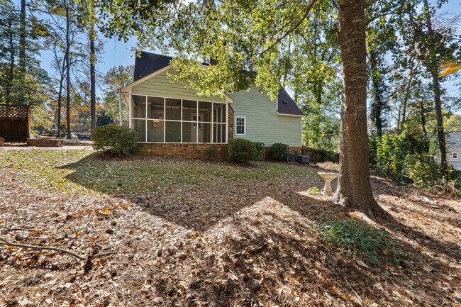 Building Photo - 315 Rabun Valley Ln