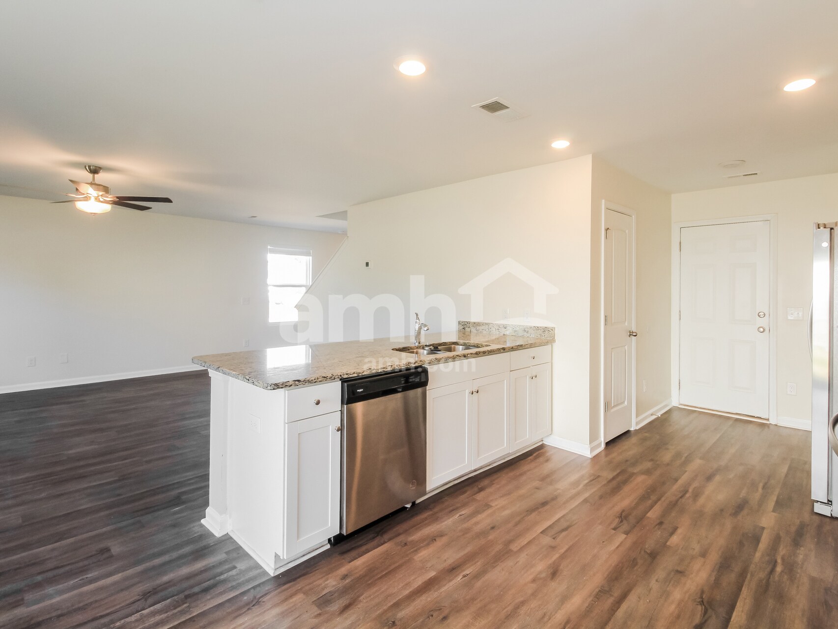 Building Photo - 1351 John Swann St