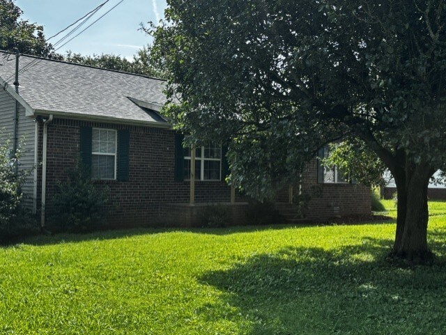 Building Photo - 118 Merlin Dr