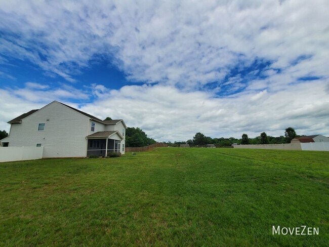 Building Photo - 116 Summerfield Ct