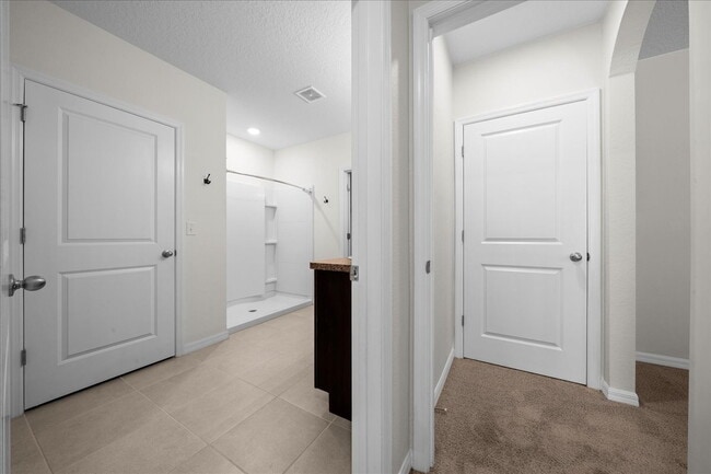 Building Photo - Move-In Ready! Beautiful 4-Bedroom Home with Modern Finishes & Room to Grow