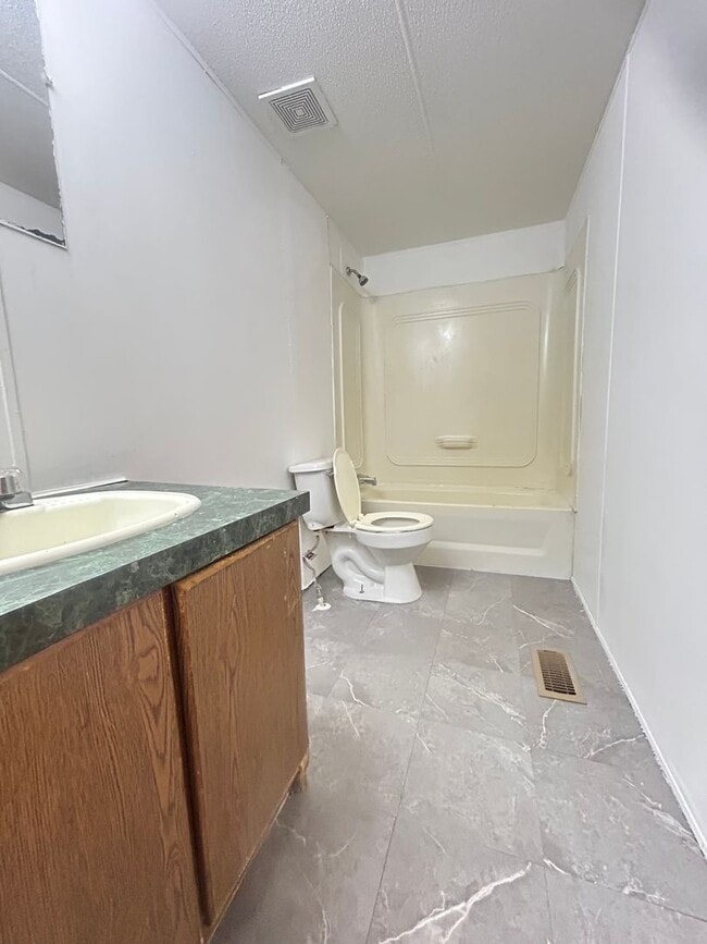 Building Photo - New Home Available! Rent this 3 Bedroom home in Aiken!