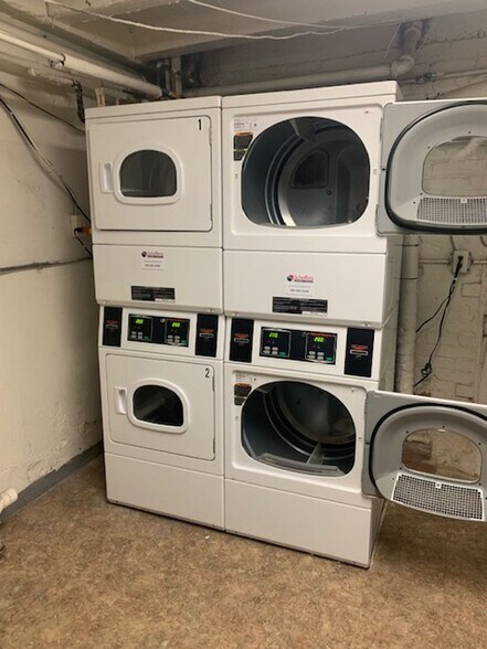 Building Photo - 1715 P St NW