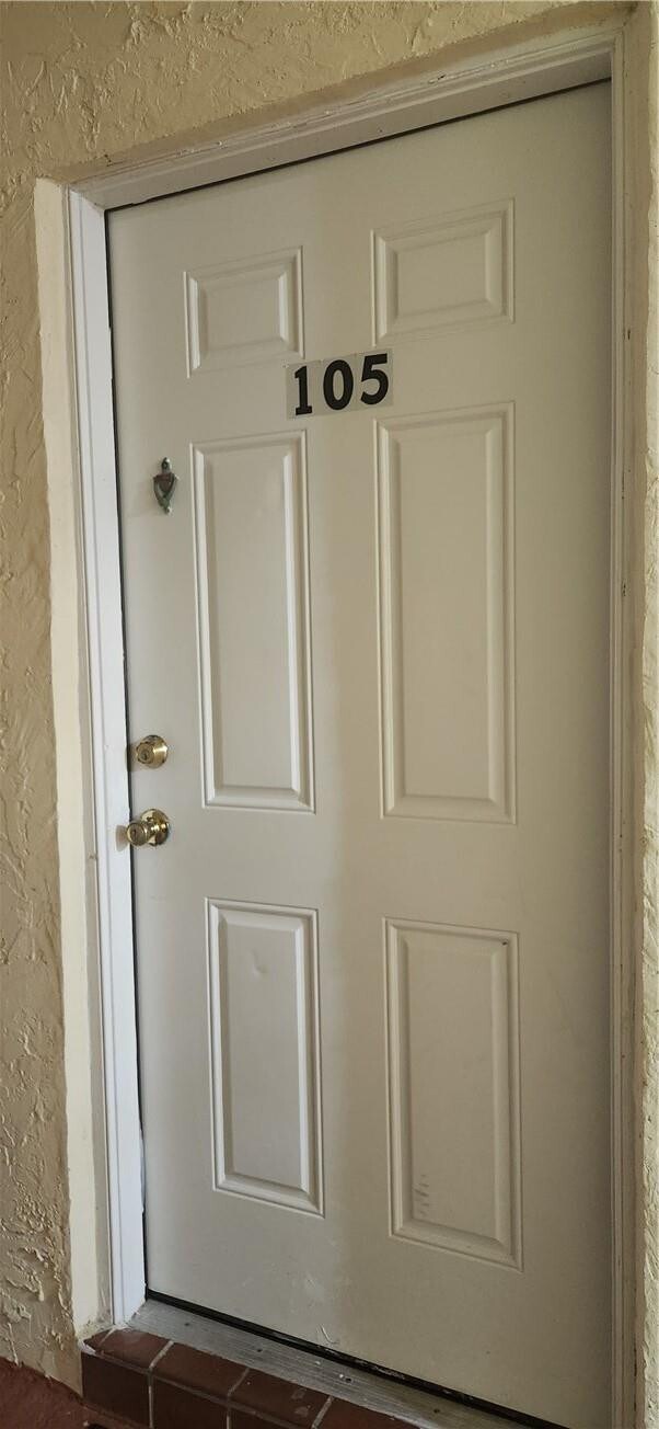 Building Photo - 4143 NW 90th Ave