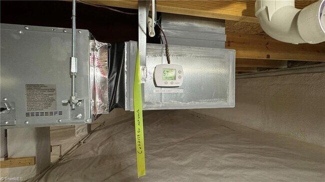 Building Photo - 148 Buena Vista Dr