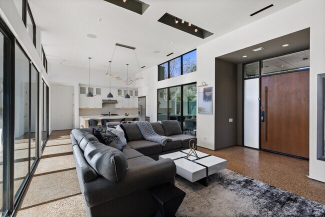 Building Photo - 4156 S Better Dr