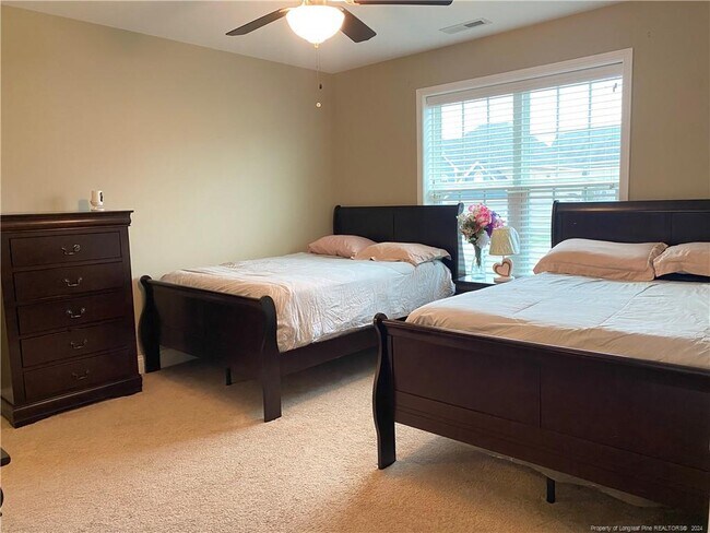 Building Photo - 28 Torrington Ridge