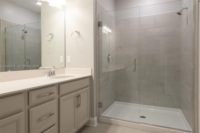 Building Photo - 12748 Brodlove Ln