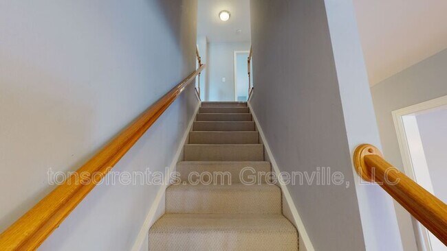 Building Photo - 106 Heavenly Way