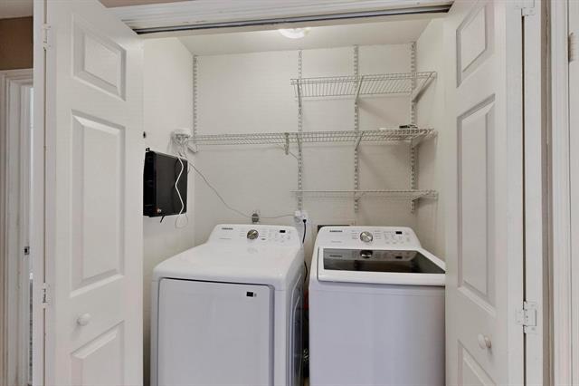 Building Photo - 2305 Jamie Dr