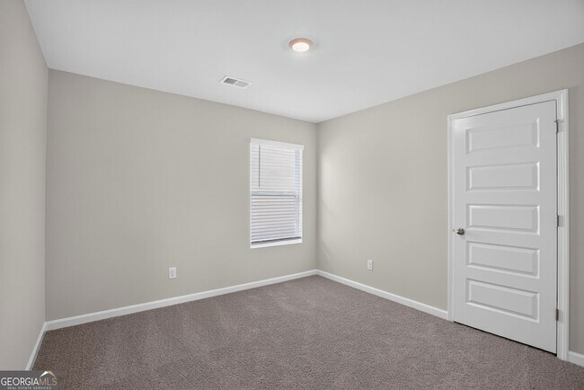 Building Photo - 11920 Aukerman Wy