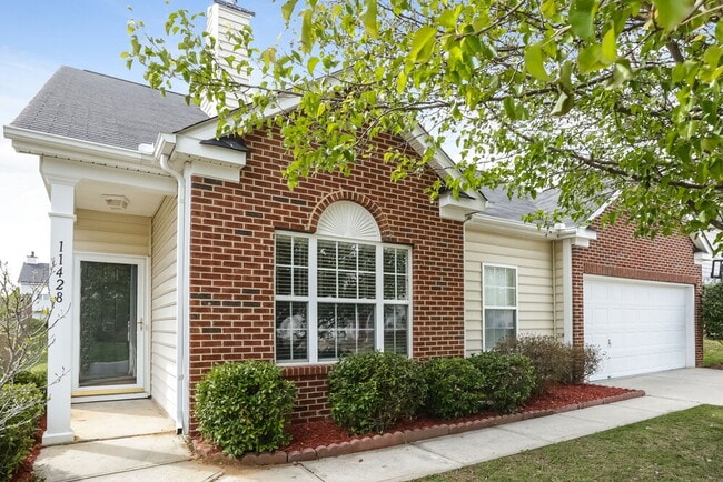 Building Photo - 11428 Lamoille Ln