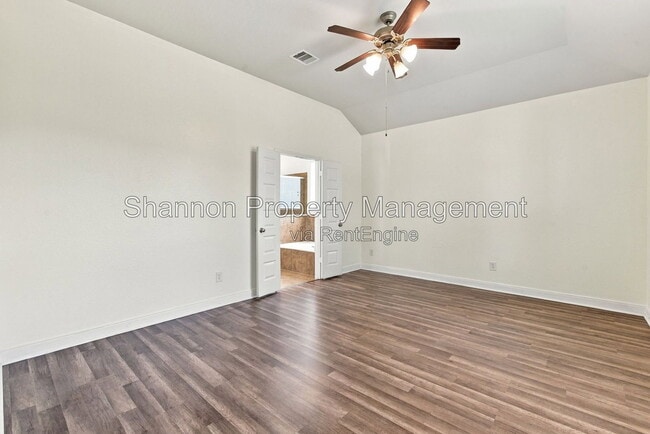 Building Photo - 24250 Prairie Glen Ln