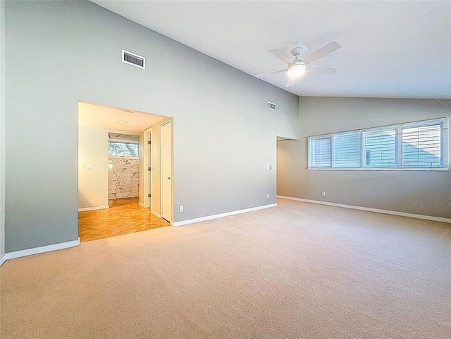 Building Photo - 1351 Willow Brk Dr