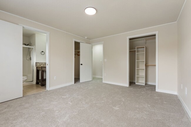 Building Photo - Beautiful Home in Winchester Hills
