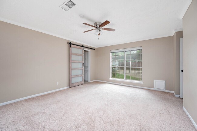 Building Photo - 27210 Jimmy Ln