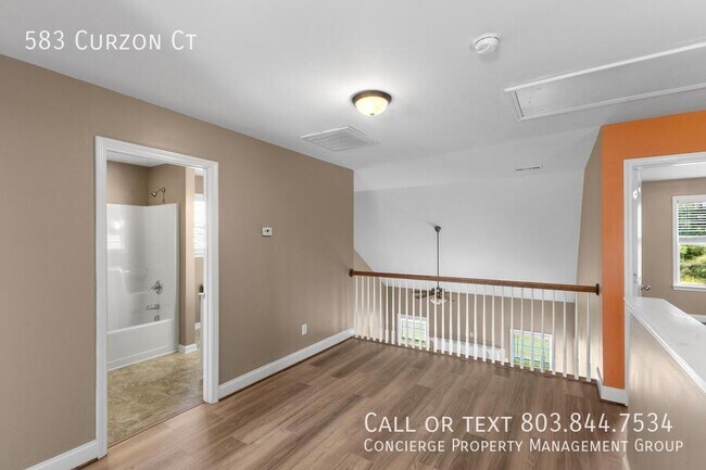 Building Photo - 583 Curzon Court