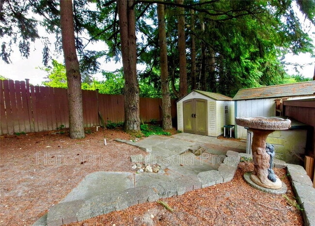 Building Photo - 9110 144th St Ct NW