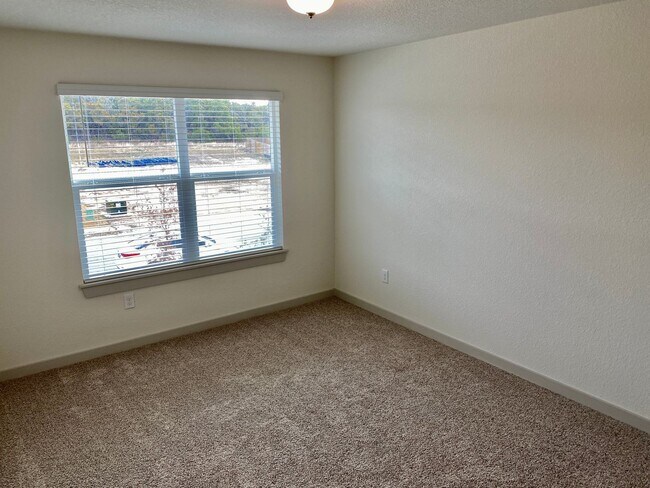 Building Photo - Beautiful 3bed/2.5bath in Northeast Austin!!