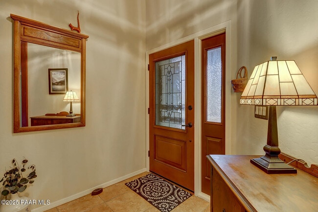 Building Photo - 5819 N Bronco Ln