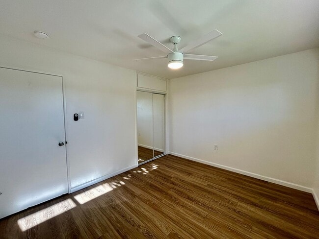 Building Photo - 2 bed 1 Bath with Garage in The Heart of Clairemont!