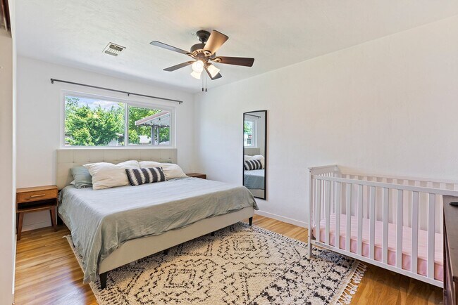 Building Photo - Charming 3-bedroom, 1-bath home in Anderson