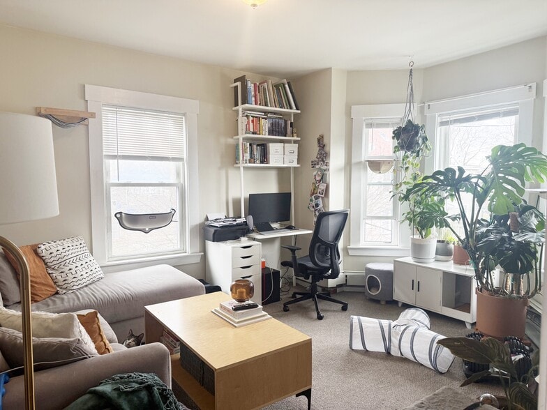 Building Photo - 37 Prospect Street Ave