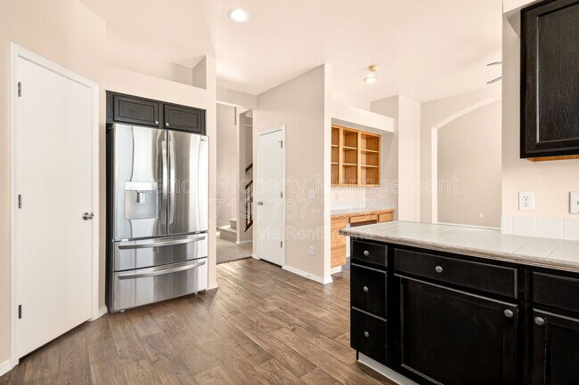 Building Photo - 8131 Oliver Rd