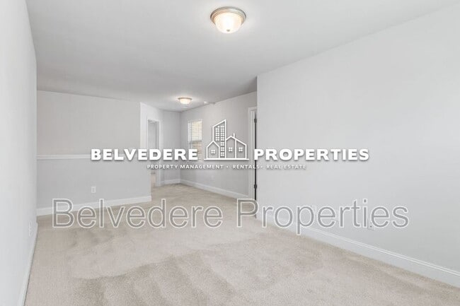 Building Photo - 5749 Marblehead Dr