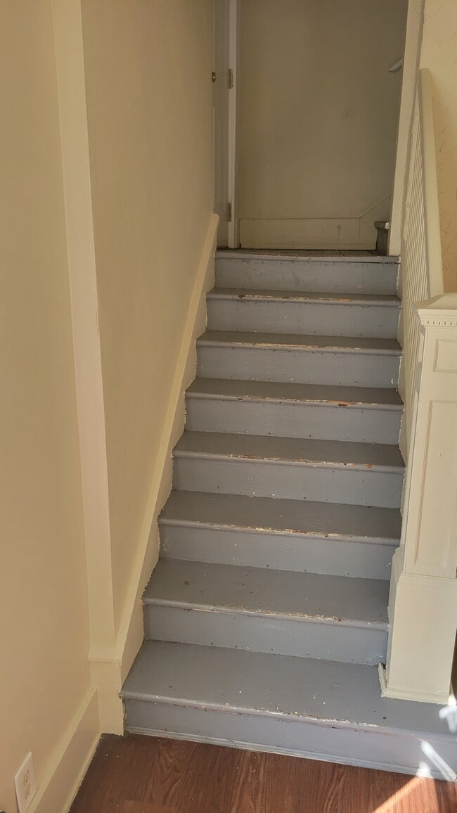 Building Photo - Prospect - 2