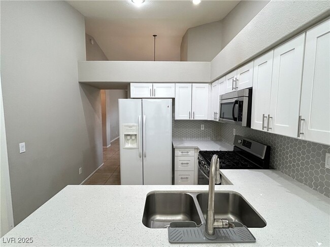 Building Photo - 7621 Prairie Corners Dr