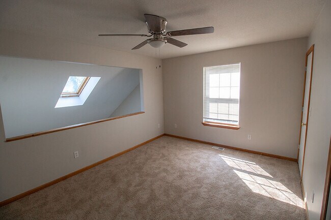 Building Photo - 1321 Godas Cir