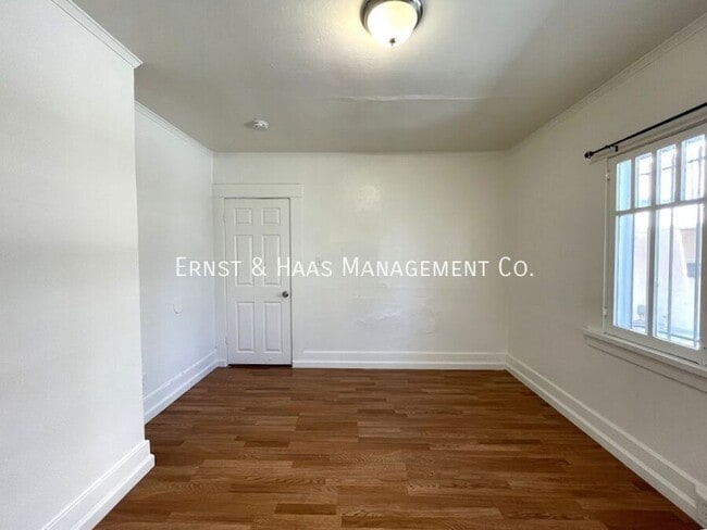 Building Photo - 1551 Pine Ave