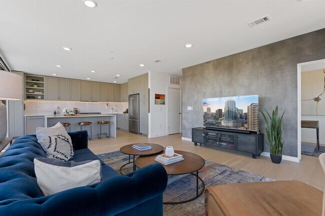 Building Photo - 1600 S 1st St