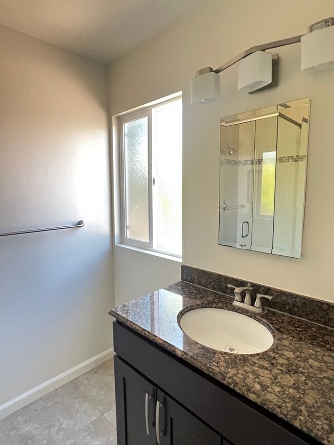 Building Photo - Beautiful Home in Rancho Palos Verde-Sun R...