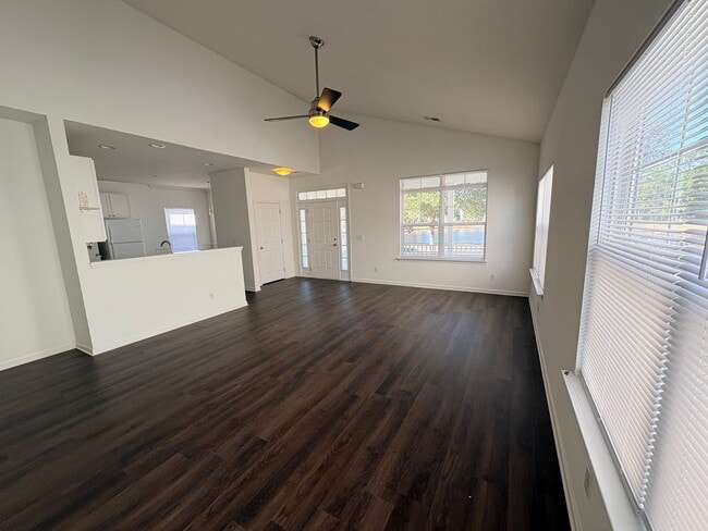 Building Photo - Welcome to Bluffton Park