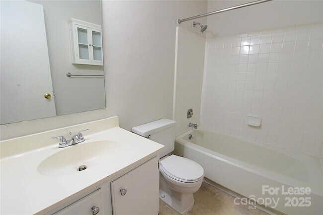 Building Photo - 3200 Heathstead Place