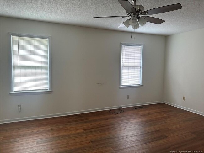 Building Photo - 3702 Cliffridge Dr