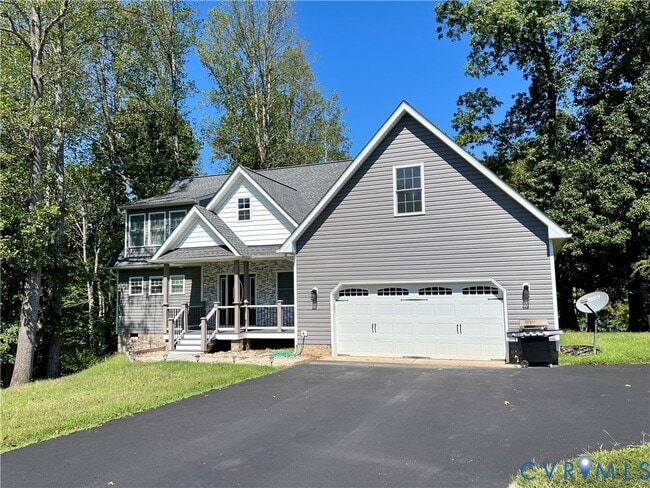 Building Photo - 22120 Lake Jordan Landing