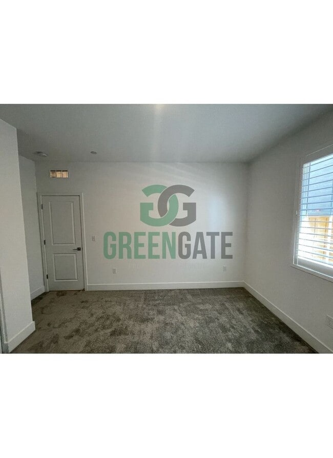 Building Photo - New Build in Tracy Hills!! 4 Bedroom 2.5 Bath AVAILABLE NOW!!