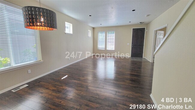Building Photo - 29180 SW Charlotte Ln