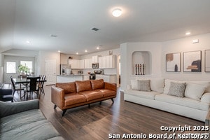 Building Photo - 9811 Kalm Brome