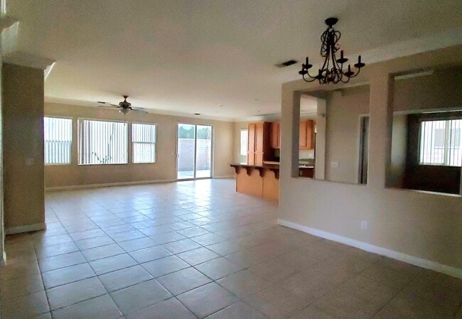 Building Photo - 82787 Matthau Dr