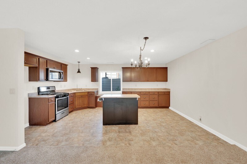 Building Photo - 7246 W Juniper Tree Cove