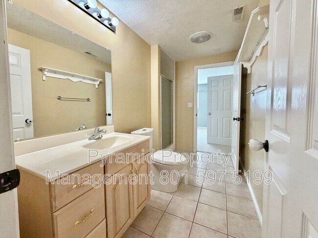 Building Photo - 4772 W 9070 S