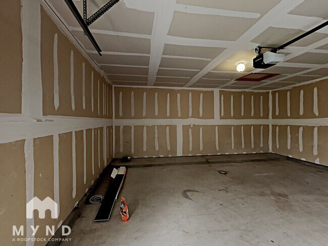Building Photo - 2716 Amberglow Ct