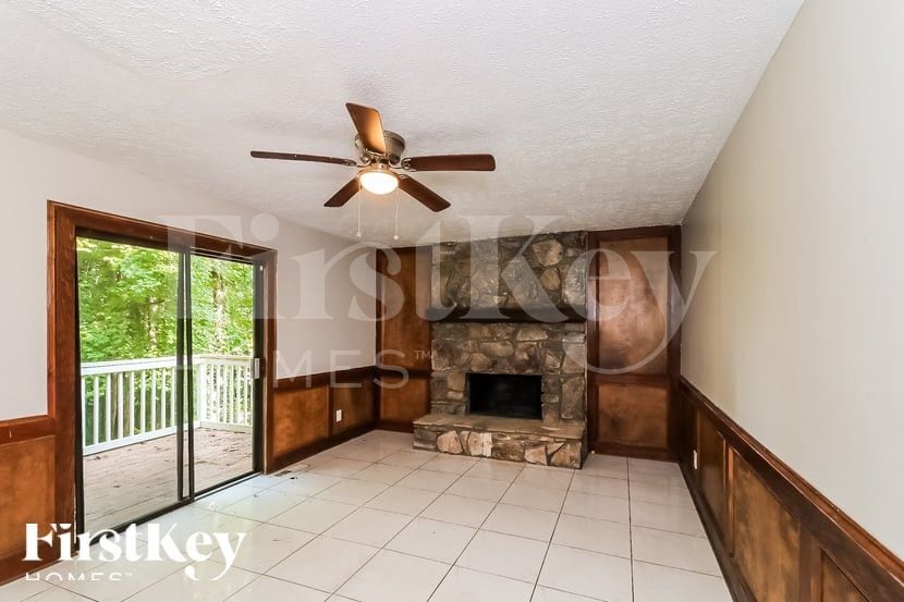 Building Photo - 4442 Old Mabry Pl