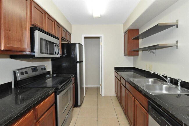 Building Photo - 12304 Abney Dr