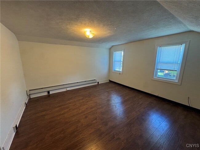 Building Photo - 5623 Bridge St