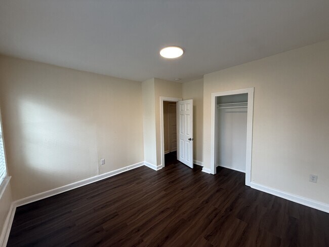 Building Photo - 420 Klockner Rd